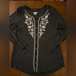J. Jill Boho Charcoal Top with White Embroidery Women’s Size Medium